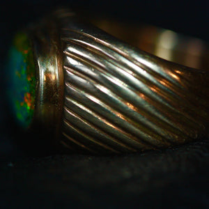9ct Gold Vintage Opal Ring